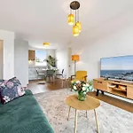 アパート Edel&liebe Neubau Mit Fahrstuhl, Parkplatz, Balkon, W-lan, Ruhige Lage, Einkaufsmoeglichkeiten 500m Entfernt *