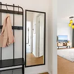 アパート Edel&liebe Neubau Mit Fahrstuhl, Parkplatz, Balkon, W-lan, Ruhige Lage, Einkaufsmoeglichkeiten 500m Entfernt *
