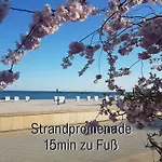 アパート Edel&liebe Neubau Mit Fahrstuhl, Parkplatz, Balkon, W-lan, Ruhige Lage, Einkaufsmoeglichkeiten 500m Entfernt