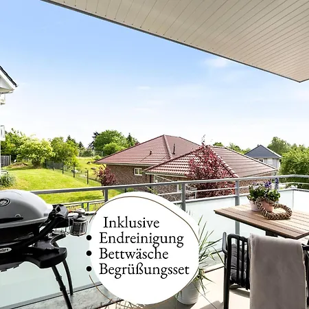 Edel&liebe Neubau Mit Fahrstuhl, Parkplatz, Balkon, W-lan, Ruhige Lage, Einkaufsmoeglichkeiten 500m Entfernt